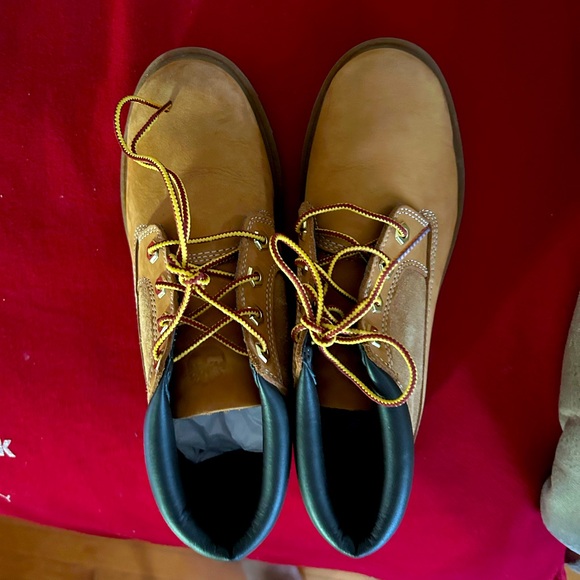 Timberland boots women’s size 7 - Picture 2 of 7